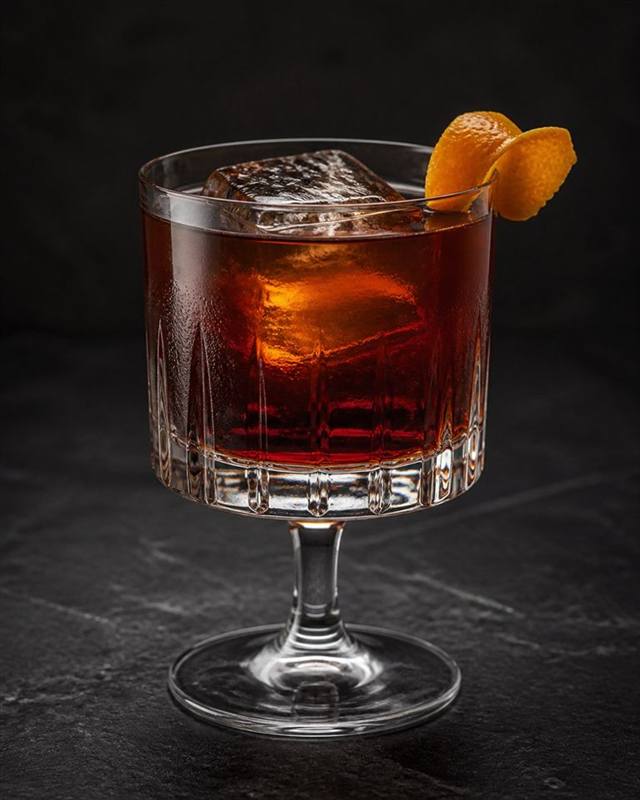 Coffee Negroni cocktail
