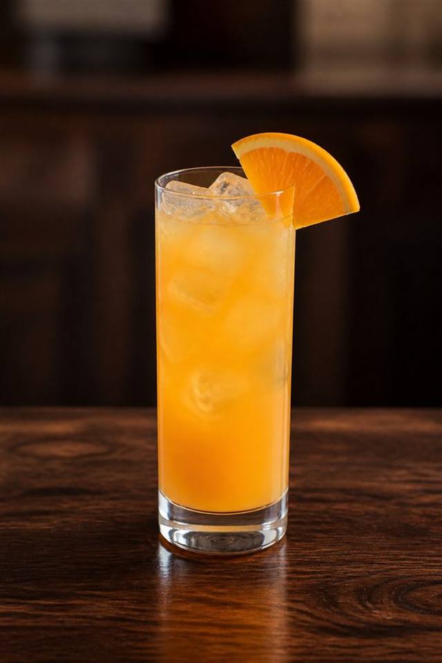 Orange Oasis cocktail
